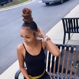 Meet your Posher, Calalia